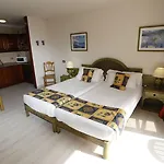 Hotel-apartamentos Andorra מלון דירות פלאייה דה לאס אמריקס