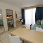 Hotel-apartamentos Andorra מלון דירות
